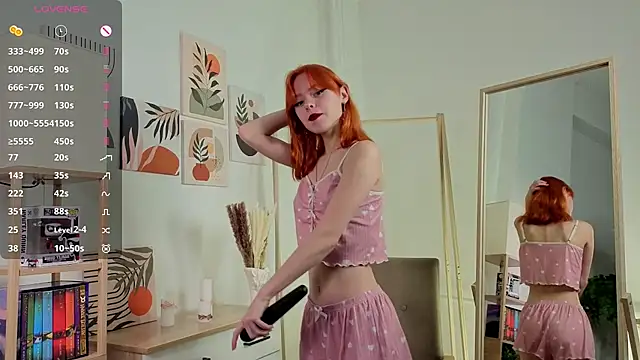 TiannaBorlace online show from September 23, 11:13 am