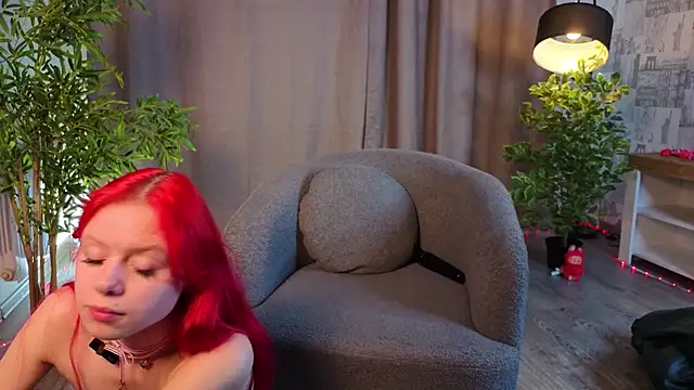 Snapshot of TiannaBorlace chatting on June 7, 1:15 pm TiannaBorlace online show from June 7, 1:15 pm