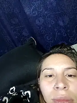 cloequeen15 online show from November 15, 10:26 pm