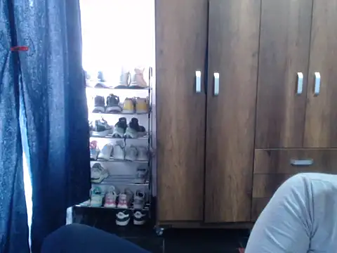 cloequeen15 online show from November 27, 5:59 pm