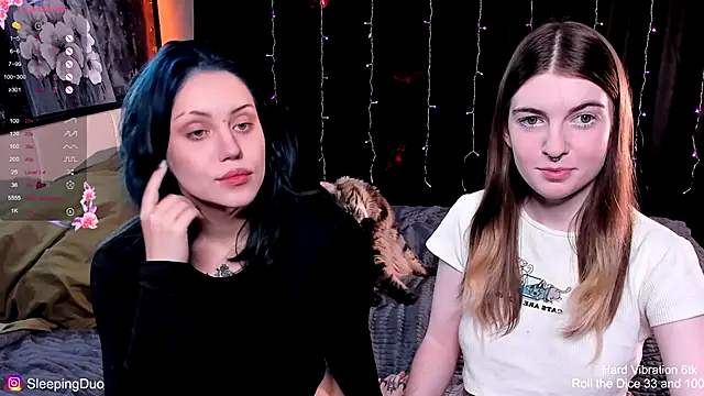 Threesomebabes online show from November 3, 1:01 pm