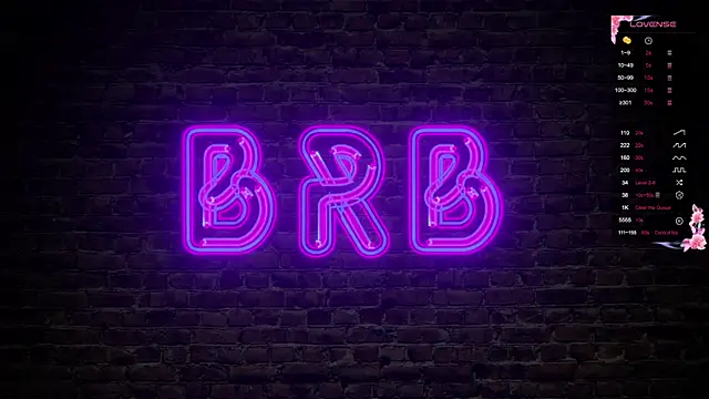 Snapshot of Violetwin chatting on January 15, 10:09 am Violetwin online show from January 15, 10:09 am