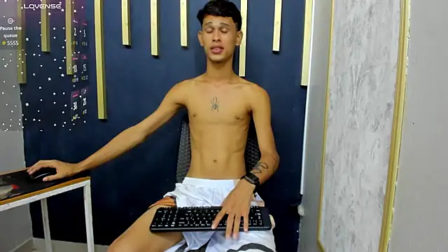 Just D4v7 online show from October 2, 7:21 pm