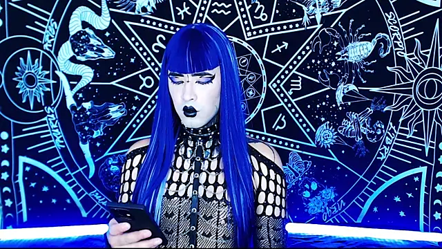 naomi satan online show from January 18, 8:23 pm