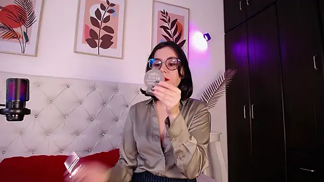 barbyehot online show from March 5, 9:11 pm