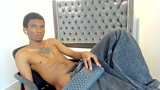 nero reyd online show from February 23, 7:33 pm