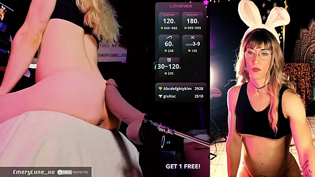 EmeryLune xo online show from April 5, 4:31 am