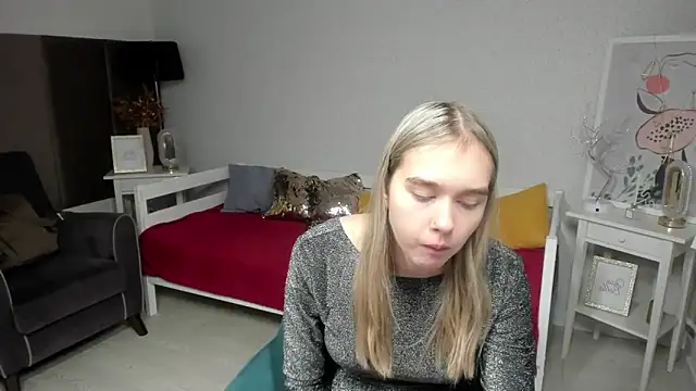 Snapshot of Vel1ka chatting on February 2, 12:26 pm Vel1ka online show from February 2, 12:26 pm