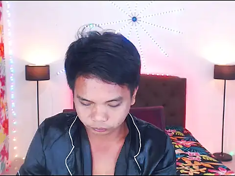 XExtraServiceManX online show from February 19, 6:48 pm