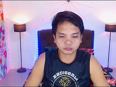 XExtraServiceManX online show from February 25, 2:27 pm