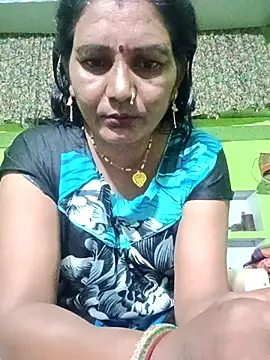 ZIVAA online show from November 3, 6:20 pm