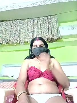 ZIVAA online show from February 18, 3:41 pm