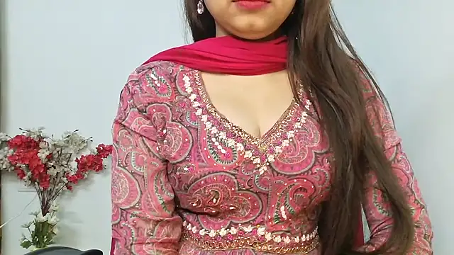 Snapshot of ruby100 chatting on January 17, 4:00 pm ruby100 online show from January 17, 4:00 pm