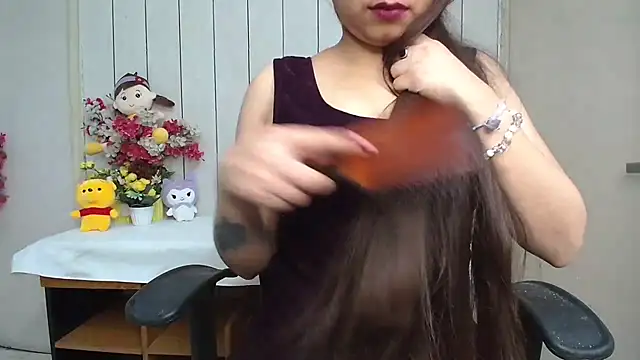 Snapshot of ruby100 chatting on February 14, 11:18 am ruby100 online show from February 14, 11:18 am