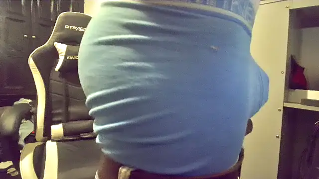 Snapshot of Robbin_Bnks chatting on September 12, 11:26 pm Robbin Bnks online show from September 12, 11:26 pm