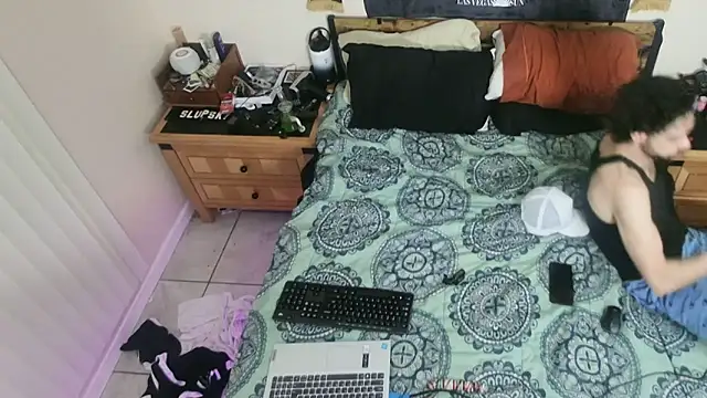 Snapshot of Str8ishVegasGuy chatting on January 6, 12:31 pm Str8ishVegasGuy online show from January 6, 12:31 pm