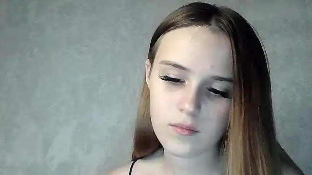 SweetLoraa online show from September 26, 3:16 pm