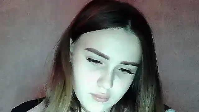 SweetLoraa online show from December 1, 5:18 pm