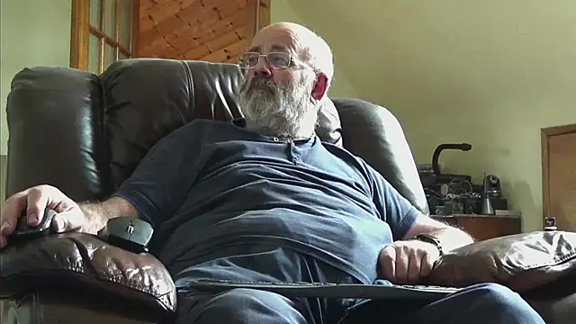 janzer13 online show from September 9, 12:48 pm