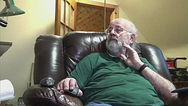 janzer13 online show from December 5, 2:47 pm