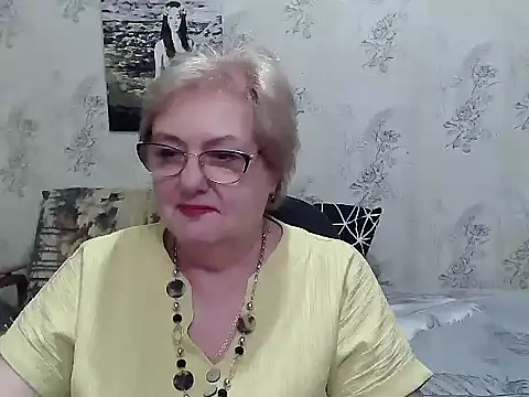 Renata62011 online show from May 22, 4:56 pm