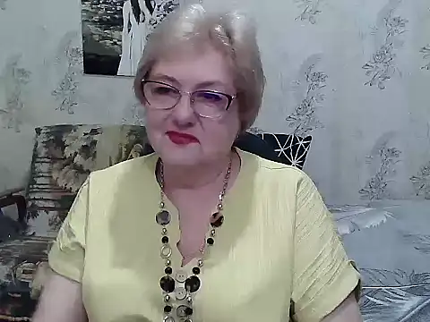 Renata62011 online show from May 24, 5:45 am