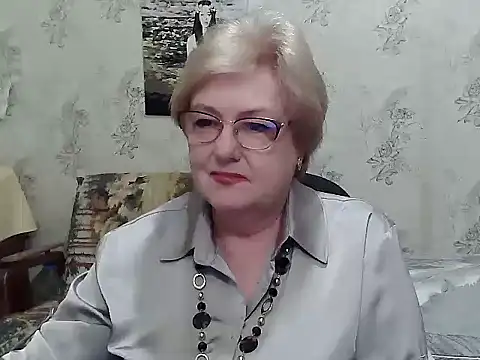 Renata62011 online show from May 27, 6:32 am