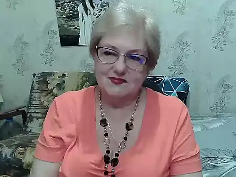 Renata62011 online show from June 11, 12:36 pm