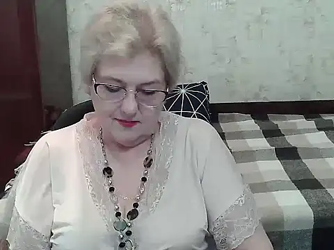 Renata62011 online show from July 9, 12:20 pm