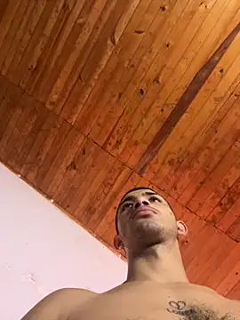 ArturoCardona  online show from October 25, 10:56 am