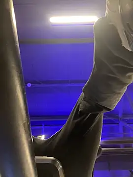 ArturoCardona  online show from March 3, 11:10 pm