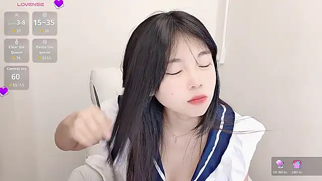 Snapshot of 9aunatiis chatting on October 29, 5:58 pm 9aunatiis online show from October 29, 5:58 pm