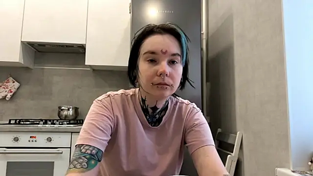 HighelikeGirl online show from February 17, 6:10 am