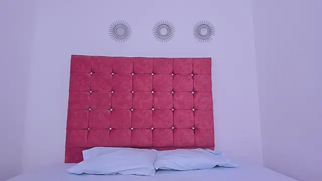 Snapshot of KingStark_ chatting on October 24, 11:28 am KingStark online show from October 24, 11:28 am