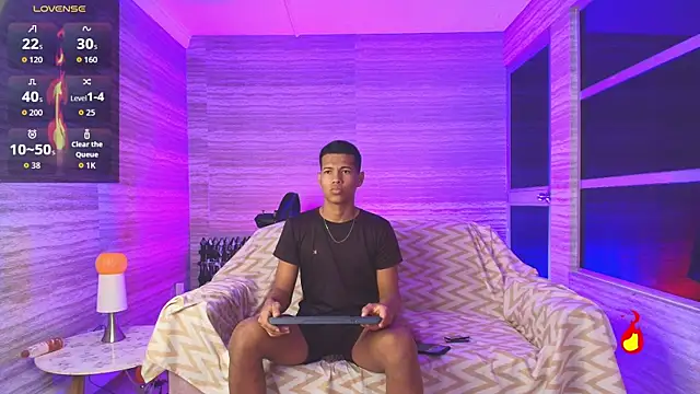 Snapshot of KingStark_ chatting on November 10, 11:20 am KingStark online show from November 10, 11:20 am