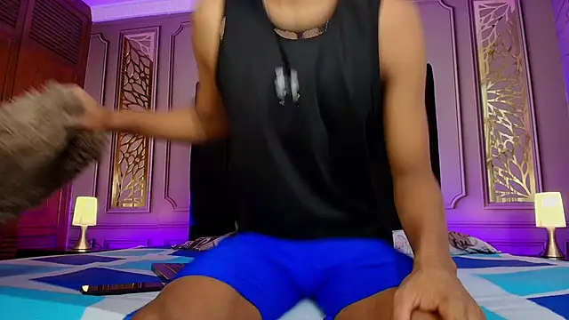 Snapshot of KingStark_ chatting on November 17, 11:38 am KingStark online show from November 17, 11:38 am