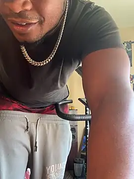 KeYBuMp323 online show from February 1, 3:32 pm