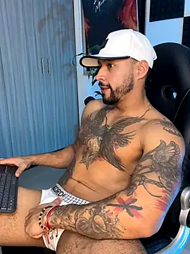 Snapshot of Nikola_Hank chatting on September 16, 4:46 am Nikola Hank online show from September 16, 4:46 am