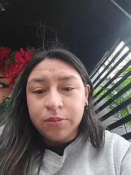 Snapshot of BellaRoux1 chatting on December 22, 4:26 pm BellaRoux1 online show from December 22, 4:26 pm