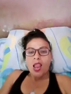 chocoluze online show from July 9, 3:16 pm