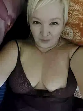 ForgeMeNot51 online show from October 23, 5:18 am