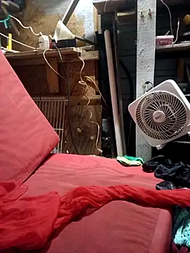 Snapshot of Canuseemeray chatting on September 14, 6:01 am Canuseemeray online show from September 14, 6:01 am