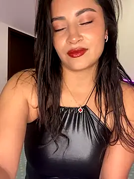 Snapshot of MiaAlarie chatting on October 10, 4:22 am MiaAlarie online show from October 10, 4:22 am