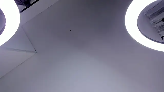 Snapshot of _Saraah chatting on December 21, 5:58 am Saraah online show from December 21, 5:58 am