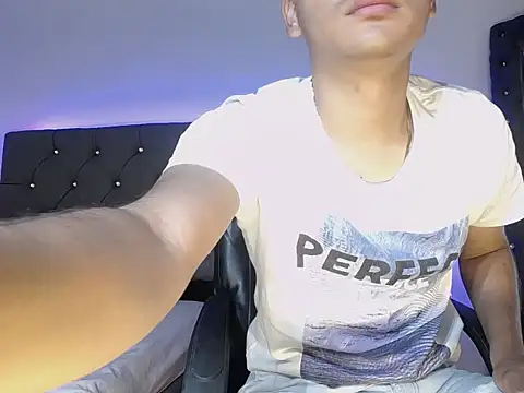 Charlie Cock  online show from December 21, 4:08 am