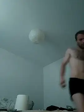 Snapshot of SexSavrem06 chatting on September 28, 10:37 pm SexSavrem06 online show from September 28, 10:37 pm