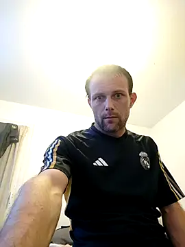 SexSavrem06 online show from October 14, 5:47 pm