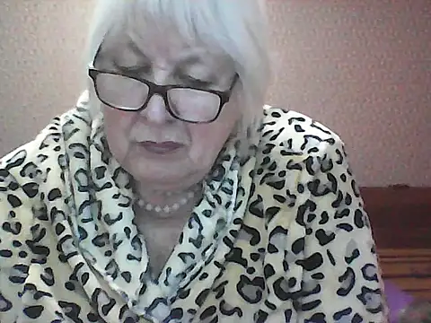 Alexia64231 online show from October 16, 2:34 am