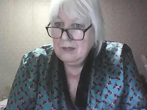 Alexia64231 online show from March 2, 11:33 pm
