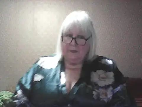 Alexia64231 online show from March 11, 4:46 pm